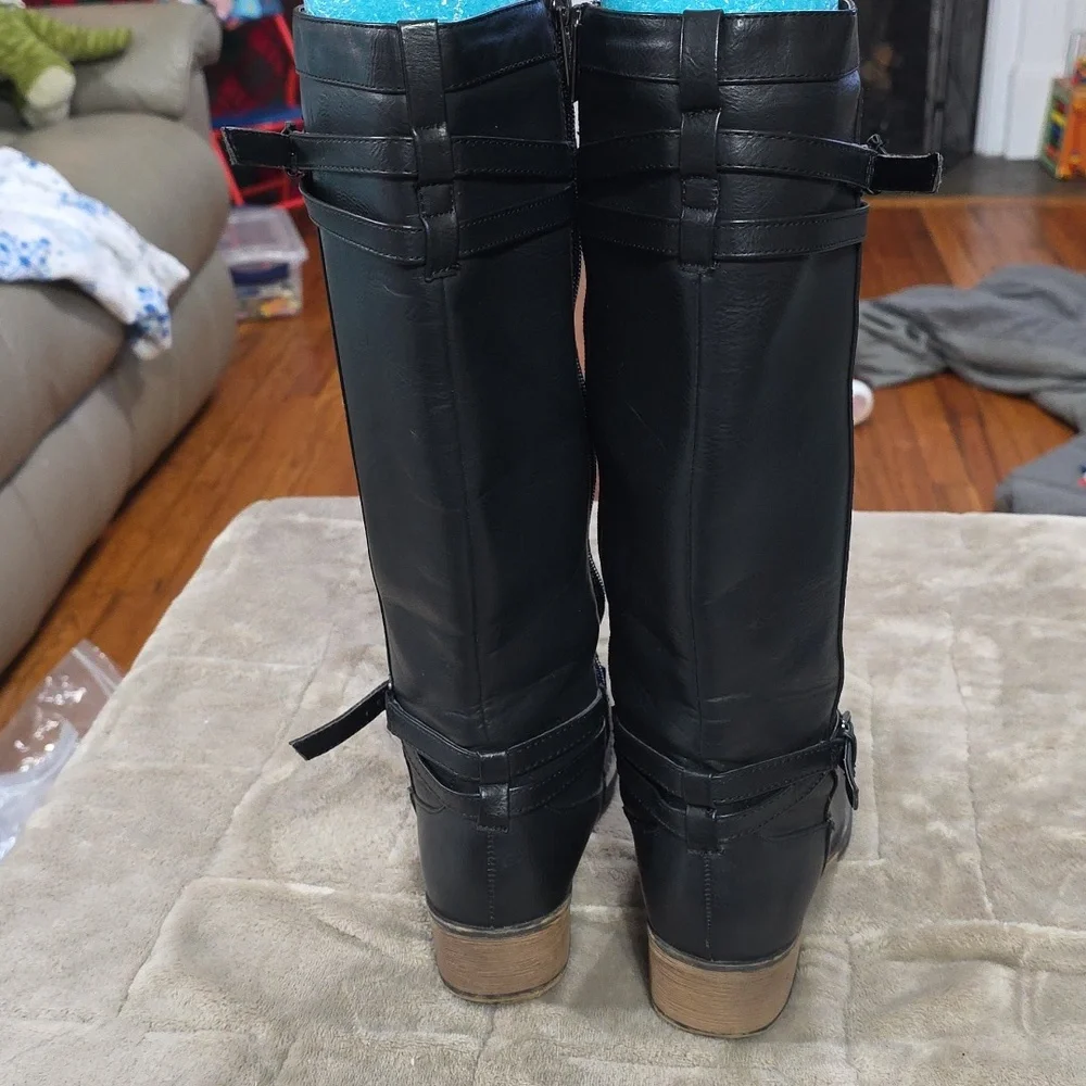 Kenneth Cole Downtown Straps Girls Tall Boots Black Zips Buckle Accents Sz 4 EUC